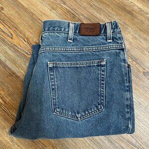 L.L. Bean Comfort Waist Jeans - Men Size 37x32 - 100% Cotton - Stretch Waistband